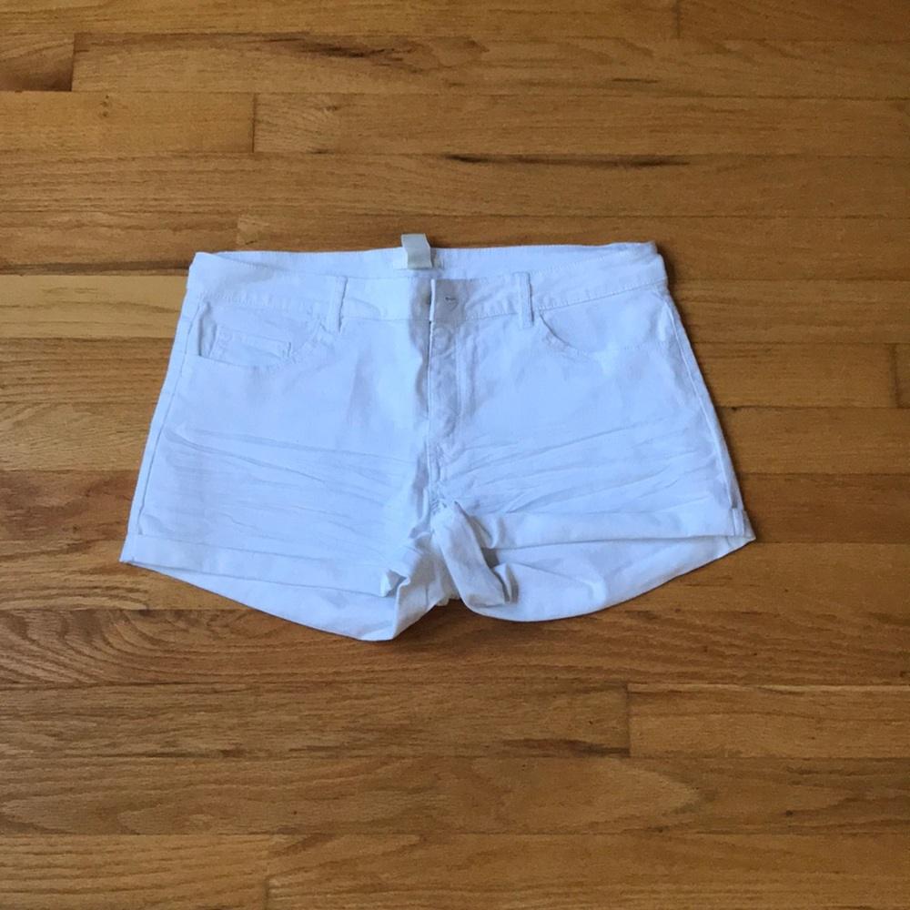 ⚡️White Jean Shorts